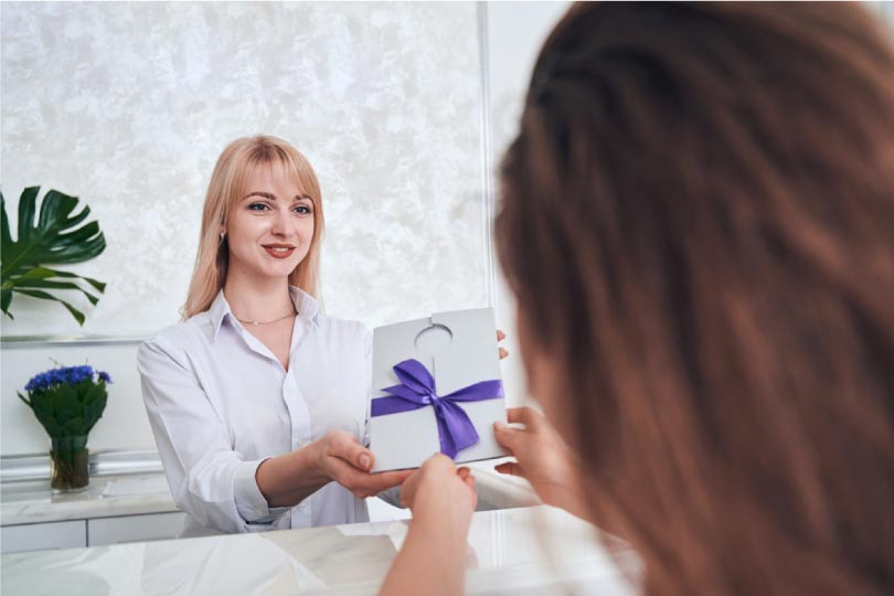 ECS helps you Integrate a loyalty and gift-card program using standard card terminals or POS systems solutions.
